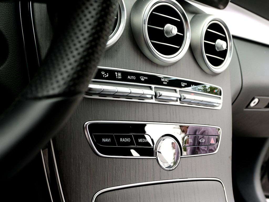 Mercedes C300 AMG 2019 Đen