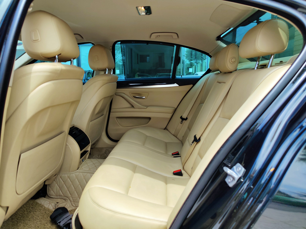 BMW 520i 2016 Đen