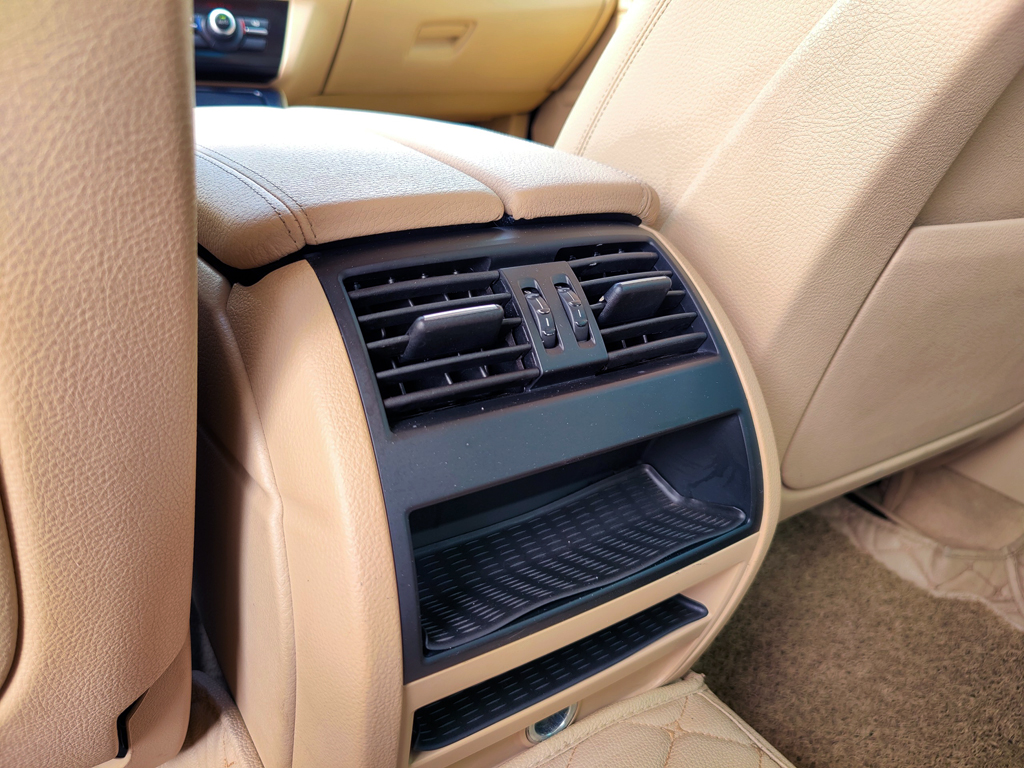 BMW 520i 2016 Đen