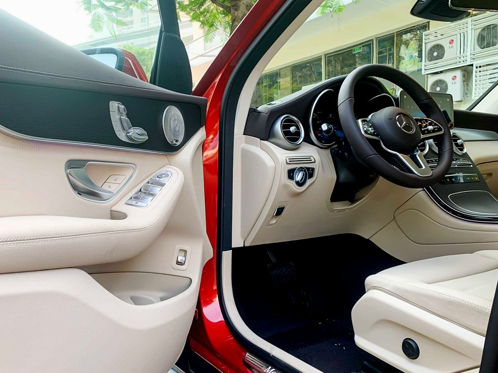 Mercedes GLC 300 2021 New