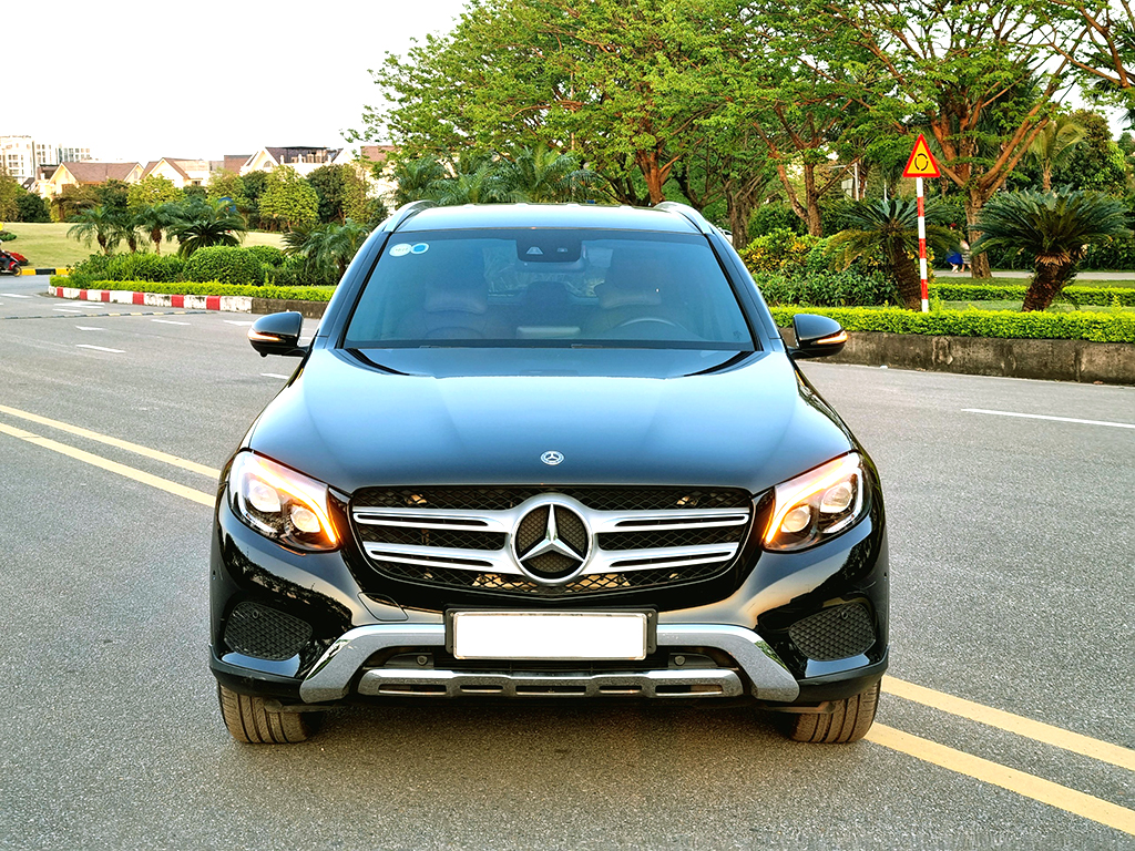 Mercedes GLC 250 2018 Đen