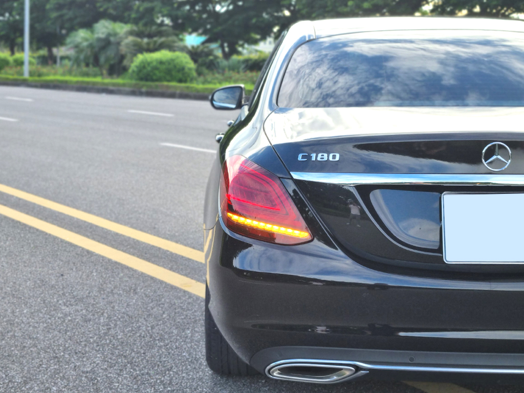 Mercedes C180 2020 Đen