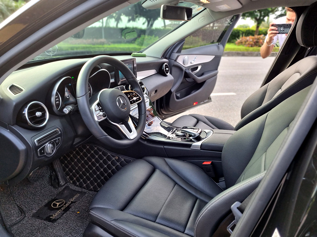 Mercedes C180 2020 Đen