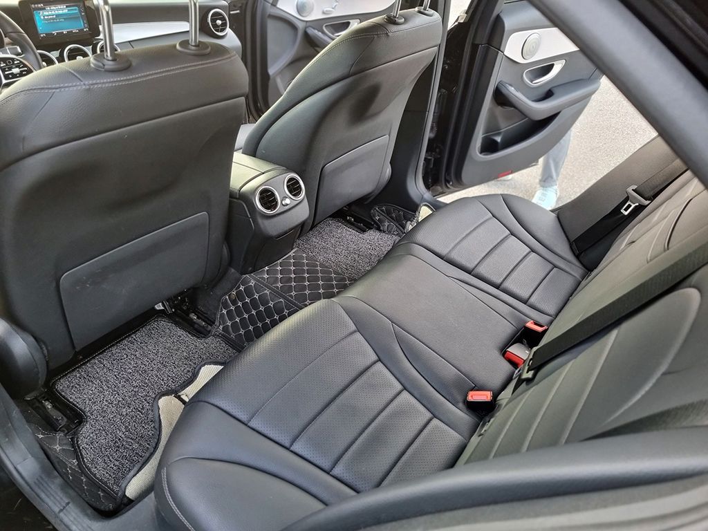 Mercedes C180 2020 Đen