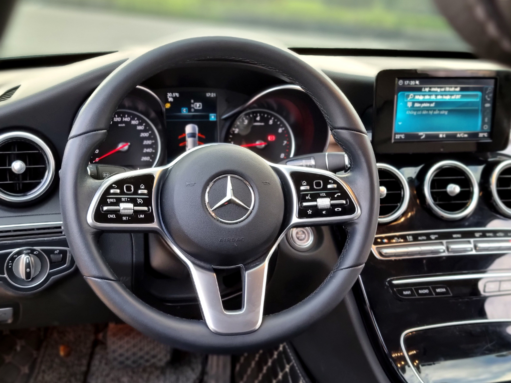 Mercedes C180 2020 Đen