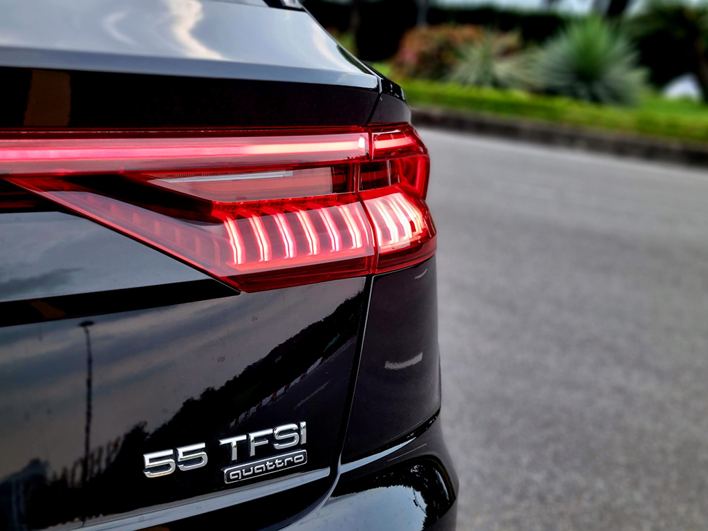 𝐀𝐮𝐝𝐢 𝐐𝟖 𝐒𝐥𝐢𝐧𝐞 𝟐𝟎𝟐𝟏 (Đ𝐞𝐧 | 𝐍𝐨̣̂𝐢 𝐭𝐡𝐚̂́𝐭 𝐧𝐚̂𝐮)