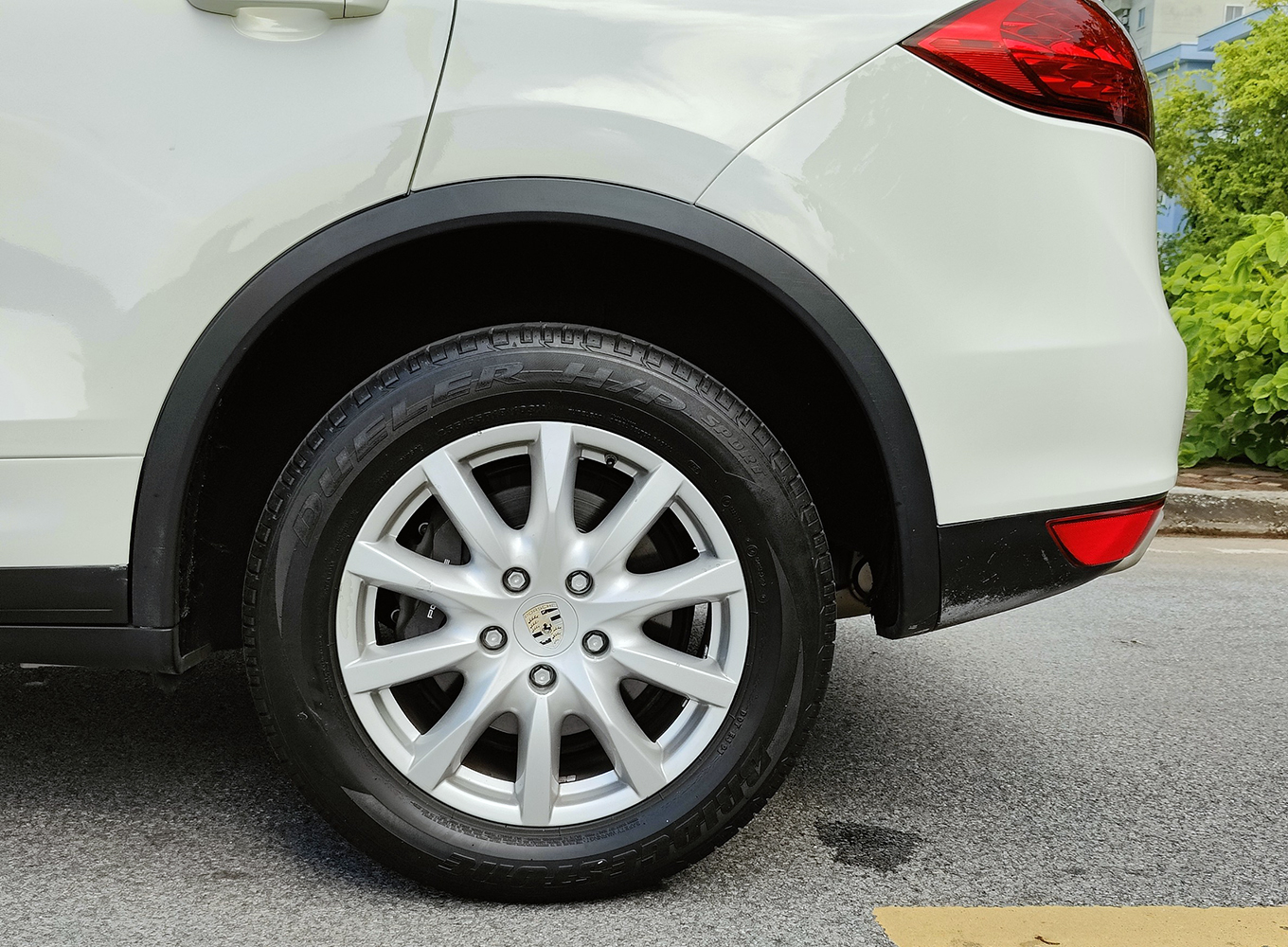 𝐏𝐨𝐫𝐬𝐜𝐡𝐞 𝐂𝐚𝐲𝐞𝐧𝐧𝐞 𝟐𝟎𝟏𝟏