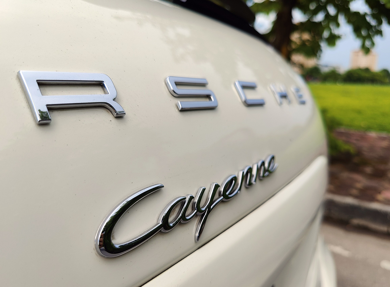 𝐏𝐨𝐫𝐬𝐜𝐡𝐞 𝐂𝐚𝐲𝐞𝐧𝐧𝐞 𝟐𝟎𝟏𝟏