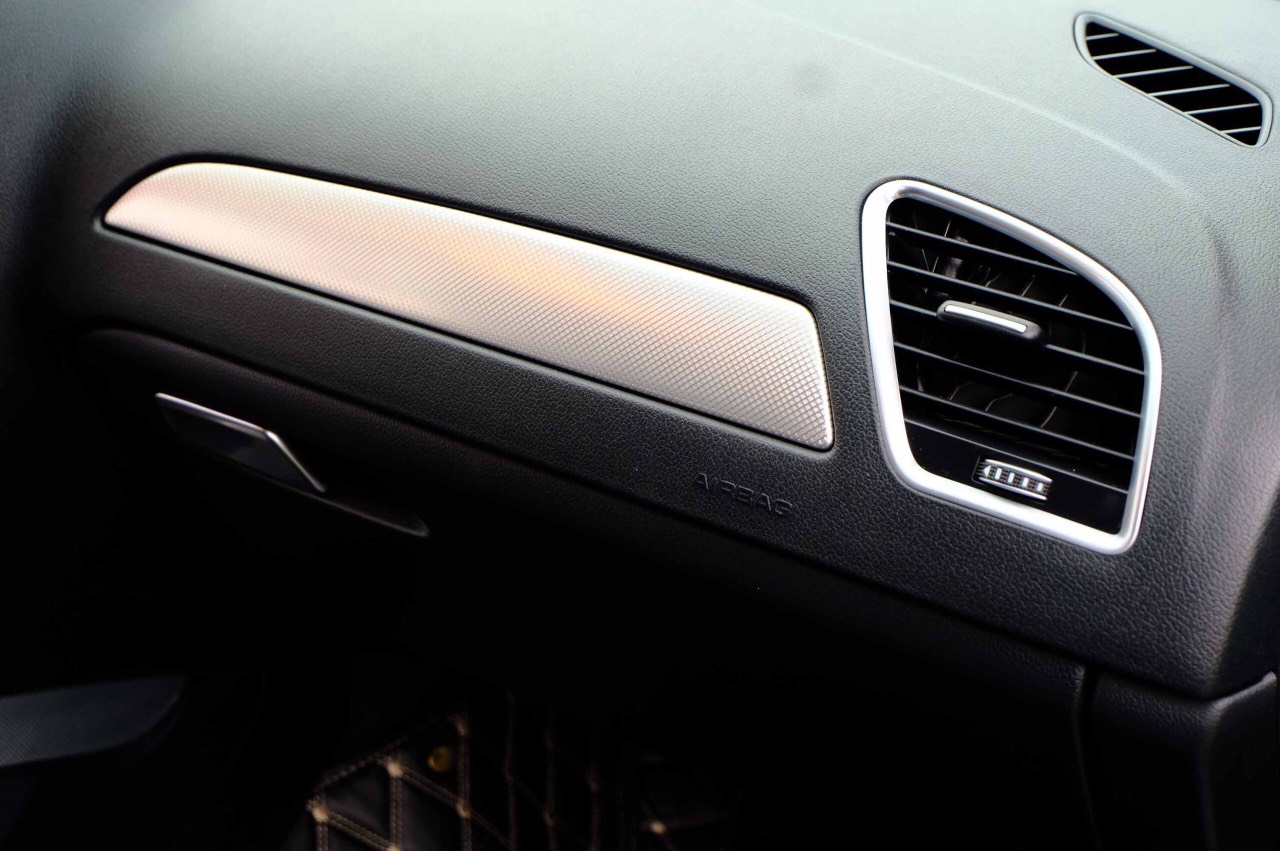 Audi A4 2013 (Đen/nội thất đen)