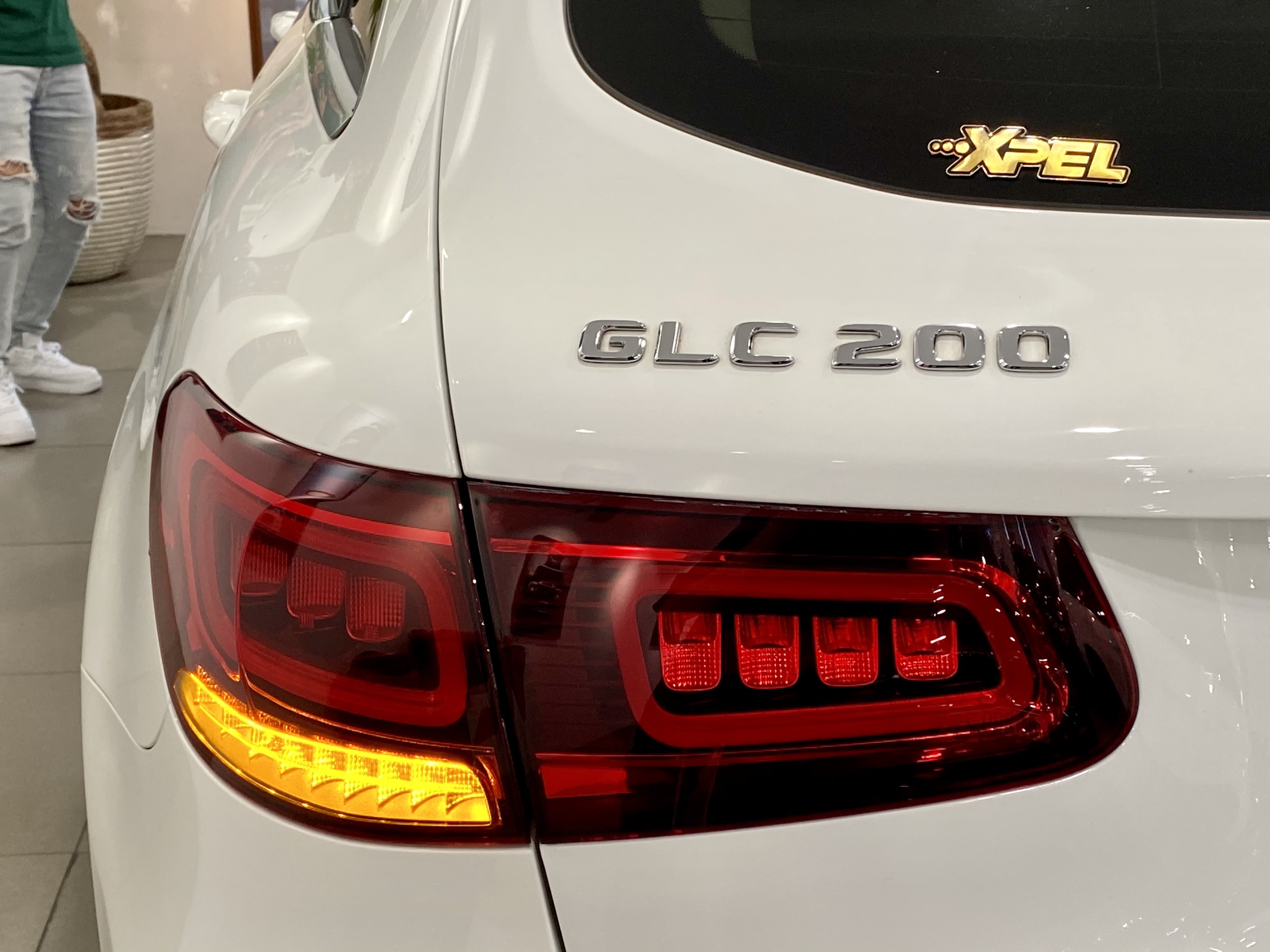 GLC200 4matic 2021 (Trắng/nội thất kem)