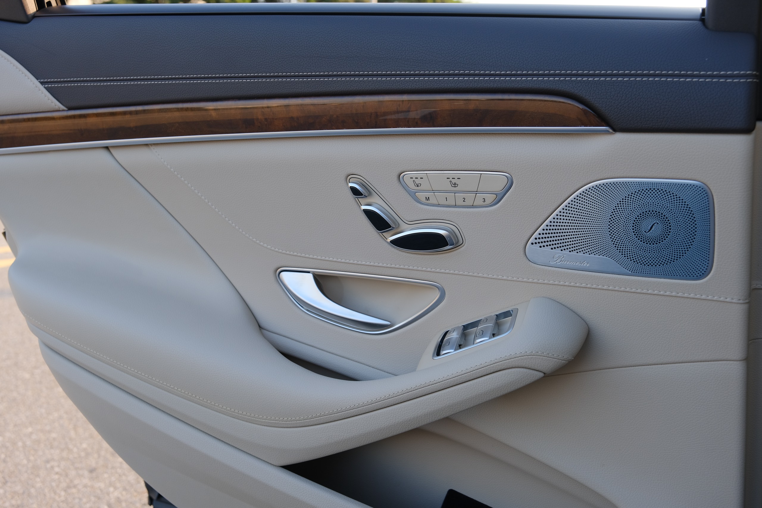 𝐒𝟒𝟎𝟎 𝐌𝐨𝐝𝐞𝐥 𝟐𝟎𝟏𝟒 Đ𝐞𝐧/𝐧𝐨̣̂𝐢 𝐭𝐡𝐚̂́𝐭 𝐊𝐄𝐌