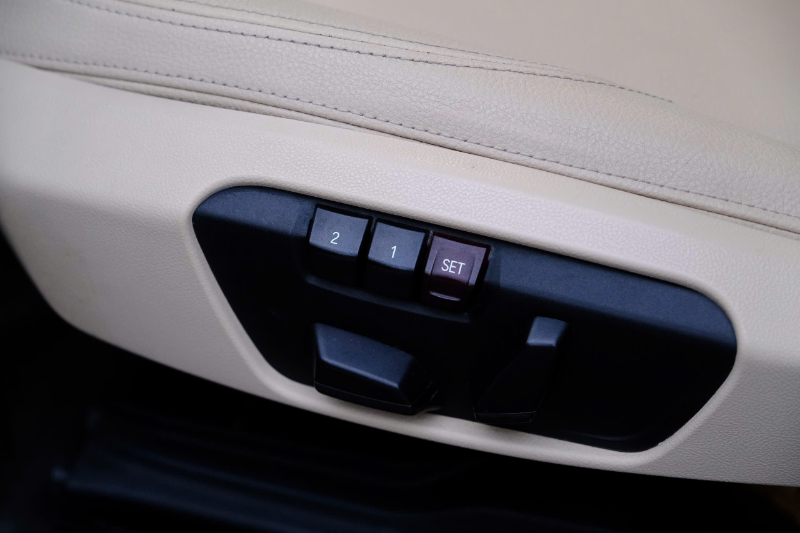 𝐁𝐌𝐖 𝐗𝟏 𝐒𝐝𝐫𝐢𝐯𝐞𝐫 𝟐𝟎𝟏𝟔 (Đ𝐞𝐧/𝐧𝐨̣̂𝐢 𝐭𝐡𝐚̂́𝐭 𝐤𝐞𝐦)