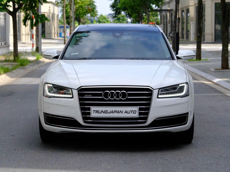 𝐀𝐮𝐝𝐢 𝐀𝟖 𝐋 𝟐𝟎𝟏𝟒 (𝐓𝐫𝐚̆́𝐧𝐠/𝐧𝐨̣̂𝐢 𝐭𝐡𝐚̂́𝐭 𝐧𝐚̂𝐮)