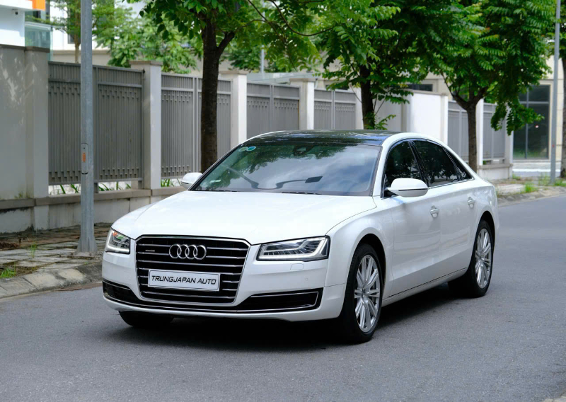 𝐀𝐮𝐝𝐢 𝐀𝟖 𝐋 𝟐𝟎𝟏𝟒 (𝐓𝐫𝐚̆́𝐧𝐠/𝐧𝐨̣̂𝐢 𝐭𝐡𝐚̂́𝐭 𝐧𝐚̂𝐮)