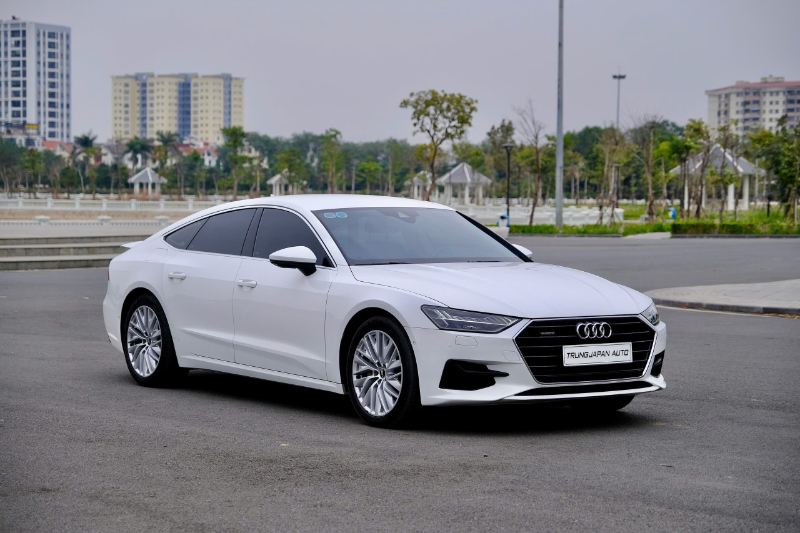 𝐀𝐮𝐝𝐢 𝐀𝟕 𝐐𝐮𝐚𝐭𝐭𝐫𝐨 𝟓𝟓 𝐓𝐅𝐒𝐈 𝟐𝟎𝟐𝟏 (𝐓𝐫𝐚̆́𝐧𝐠/𝐧𝐨̣̂𝐢 𝐭𝐡𝐚̂́𝐭 đ𝐞𝐧)