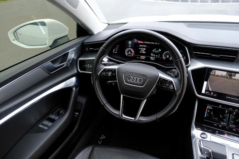 𝐀𝐮𝐝𝐢 𝐀𝟕 𝐐𝐮𝐚𝐭𝐭𝐫𝐨 𝟓𝟓 𝐓𝐅𝐒𝐈 𝟐𝟎𝟐𝟏 (𝐓𝐫𝐚̆́𝐧𝐠/𝐧𝐨̣̂𝐢 𝐭𝐡𝐚̂́𝐭 đ𝐞𝐧)