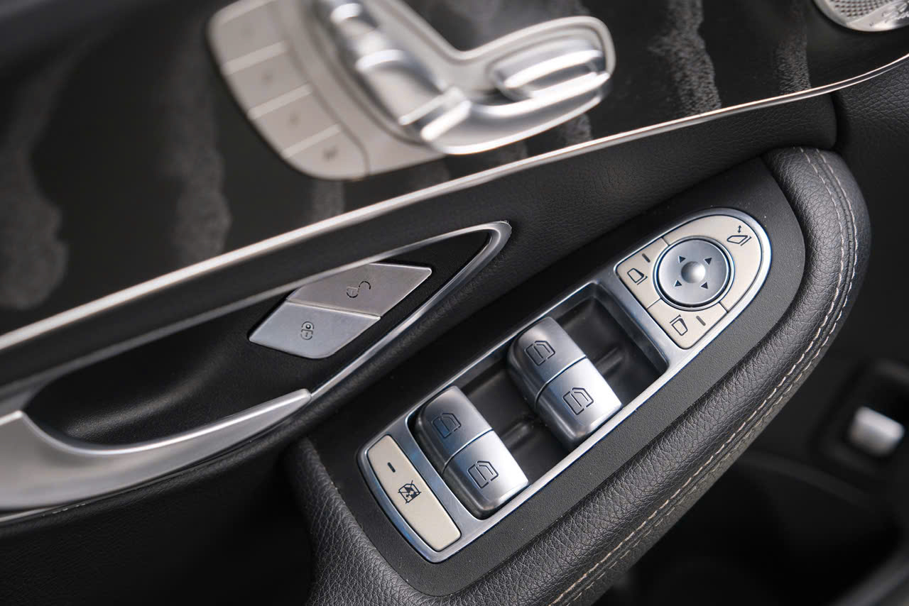 𝐌𝐞𝐫𝐜𝐞𝐝𝐞𝐬 𝐁𝐞𝐧𝐳 𝐂𝟐𝟓𝟎 𝐀𝐌𝐆 𝟐𝟎𝟏𝟓 (𝐓𝐫𝐚̆́𝐧𝐠 | 𝐍𝐨̣̂𝐢 𝐭𝐡𝐚̂́𝐭 đ𝐞𝐧)