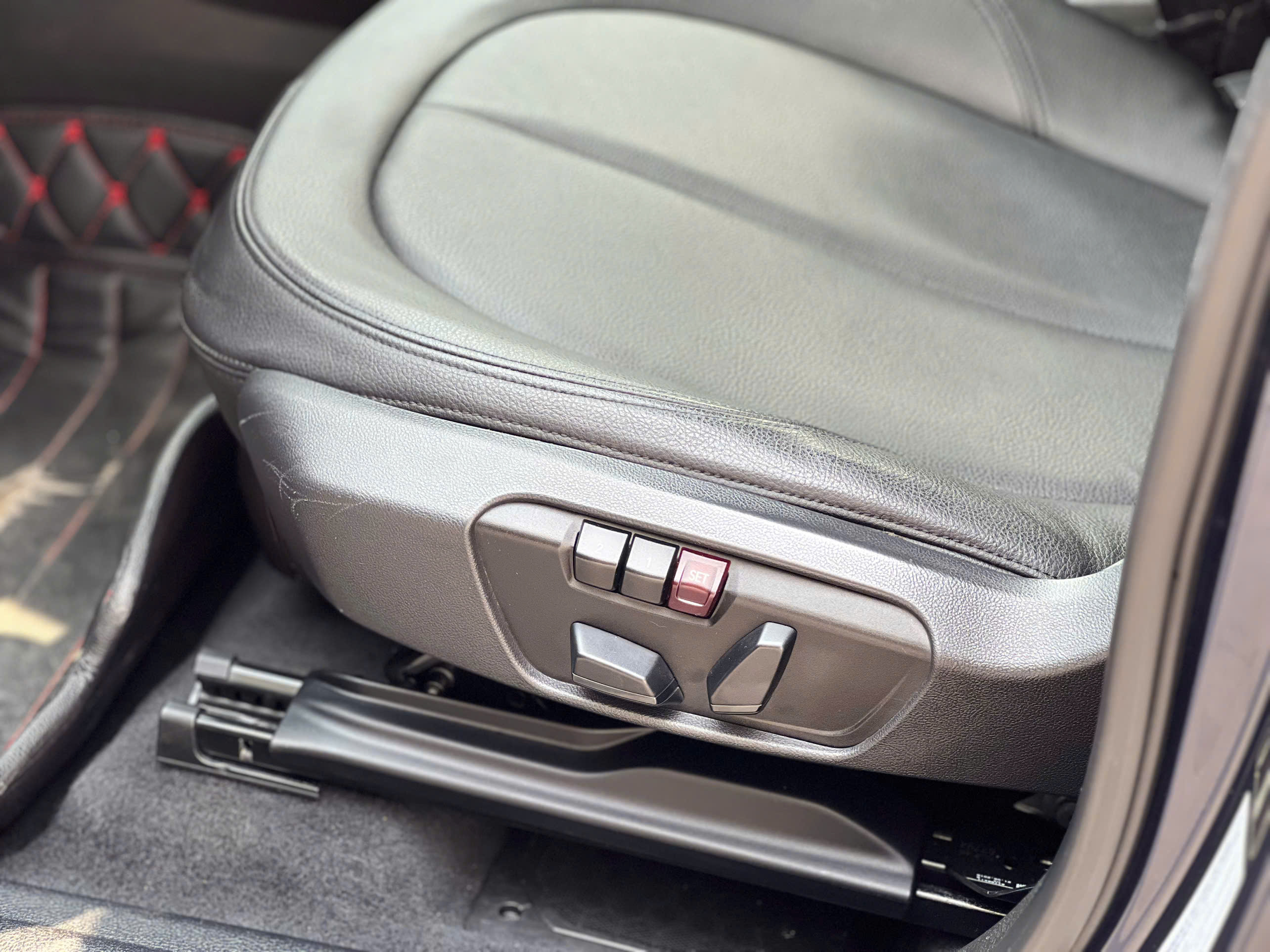 𝐁𝐌𝐖 𝟐𝟏𝟖𝐢 𝐆𝐫𝐚𝐧𝐓𝐨𝐮𝐫𝐞𝐫 𝟐𝟎𝟏𝟔 (𝐗𝐚𝐧𝐡 | 𝐍𝐨̣̂𝐢 𝐭𝐡𝐚̂́𝐭 đ𝐞𝐧)