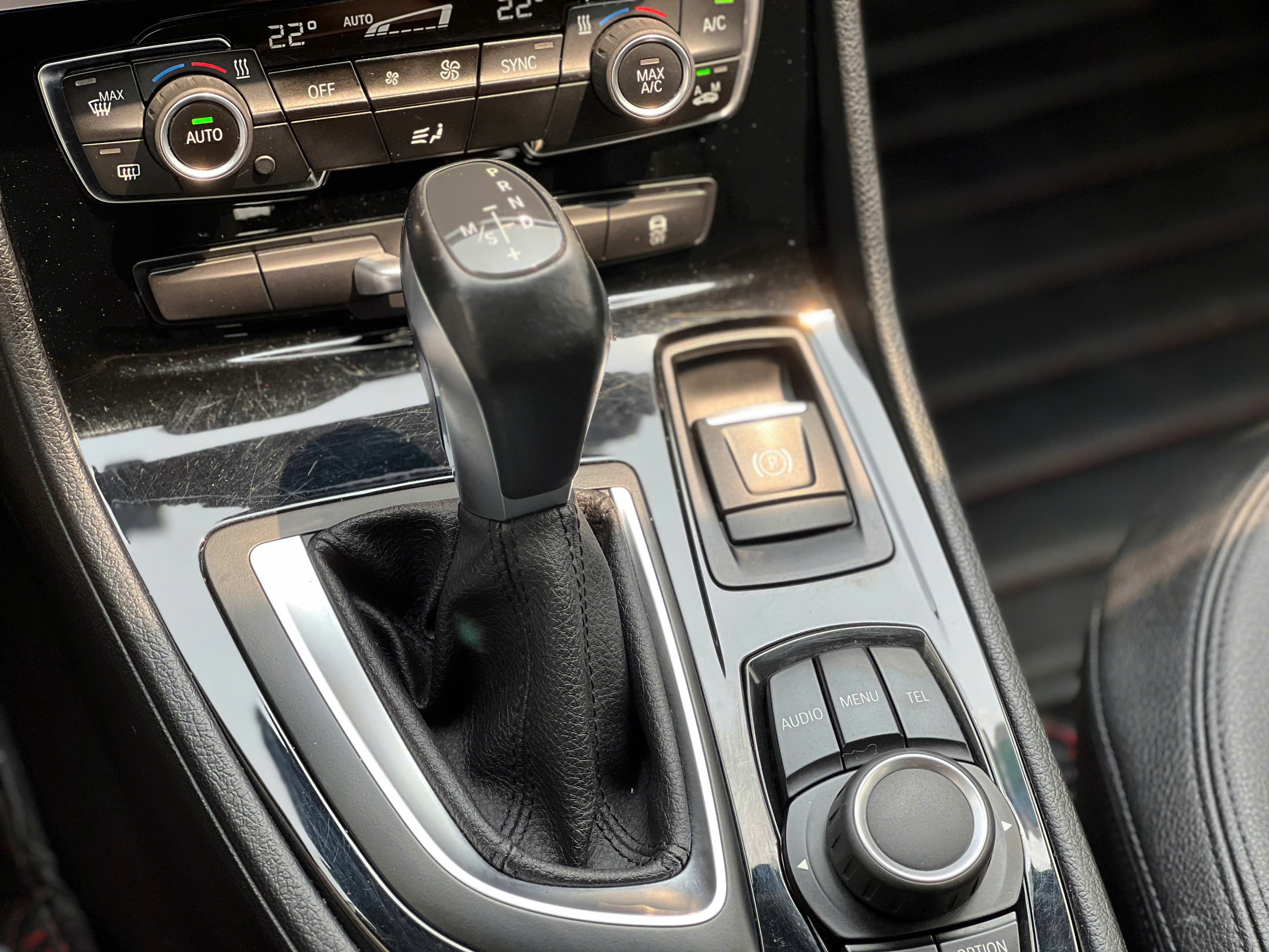 𝐁𝐌𝐖 𝟐𝟏𝟖𝐢 𝐆𝐫𝐚𝐧𝐓𝐨𝐮𝐫𝐞𝐫 𝟐𝟎𝟏𝟔 (𝐗𝐚𝐧𝐡 | 𝐍𝐨̣̂𝐢 𝐭𝐡𝐚̂́𝐭 đ𝐞𝐧)