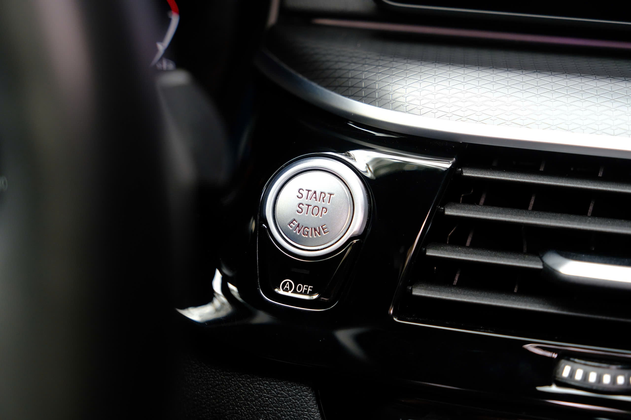 𝐁𝐌𝐖 𝟓𝟑𝟎𝐢 𝐌𝐬𝐩𝐨𝐫𝐭 𝟐𝟎𝟐𝟐 (𝐓𝐫𝐚̆́𝐧𝐠 | 𝐧𝐨̣̂𝐢 𝐭𝐡𝐚̂́𝐭 đ𝐞𝐧)