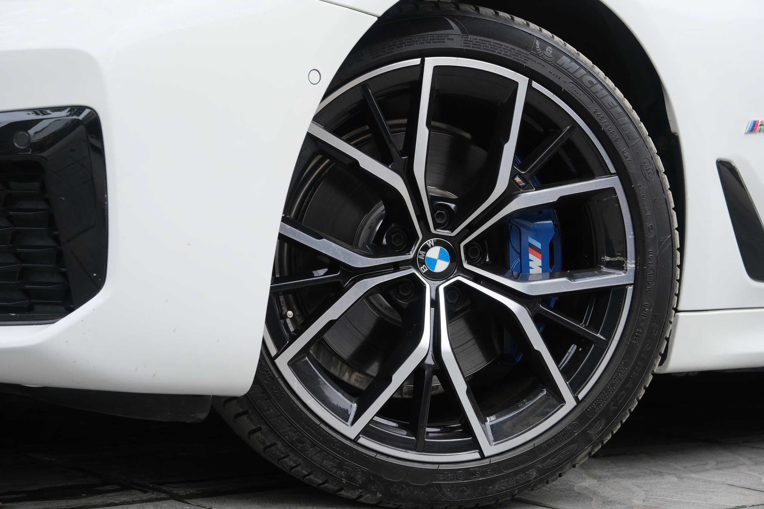 𝐁𝐌𝐖 𝟓𝟑𝟎𝐢 𝐌𝐬𝐩𝐨𝐫𝐭 𝟐𝟎𝟐𝟐 (𝐓𝐫𝐚̆́𝐧𝐠 | 𝐧𝐨̣̂𝐢 𝐭𝐡𝐚̂́𝐭 đ𝐞𝐧)