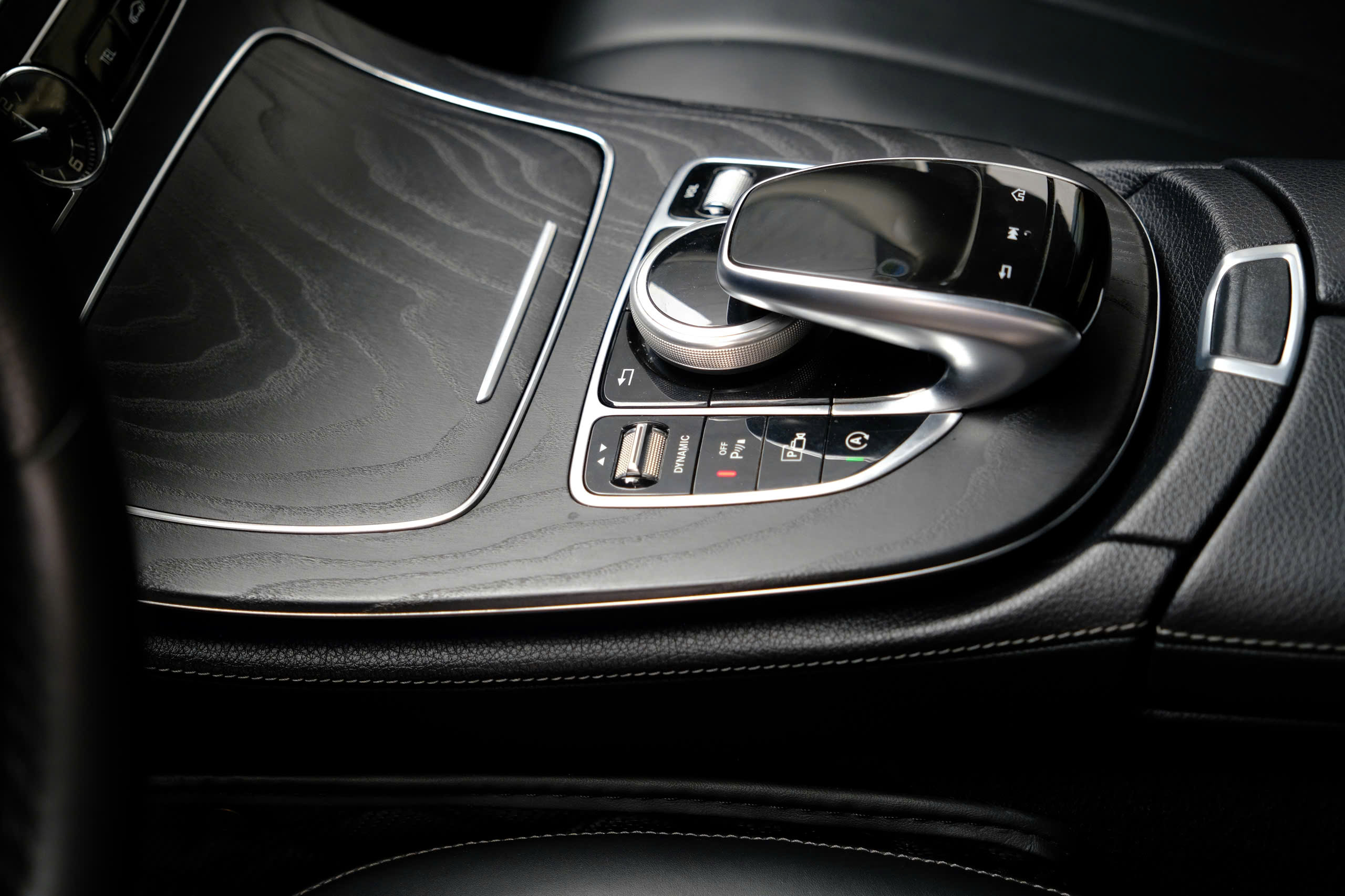 𝐌𝐞𝐫𝐜𝐞𝐝𝐞𝐬 𝐁𝐞𝐧𝐳 𝐄𝟐𝟓𝟎 𝟐𝟎𝟏𝟖 (𝐓𝐫𝐚̆́𝐧𝐠 | 𝐍𝐨̣̂𝐢 𝐭𝐡𝐚̂́𝐭 đ𝐞𝐧)