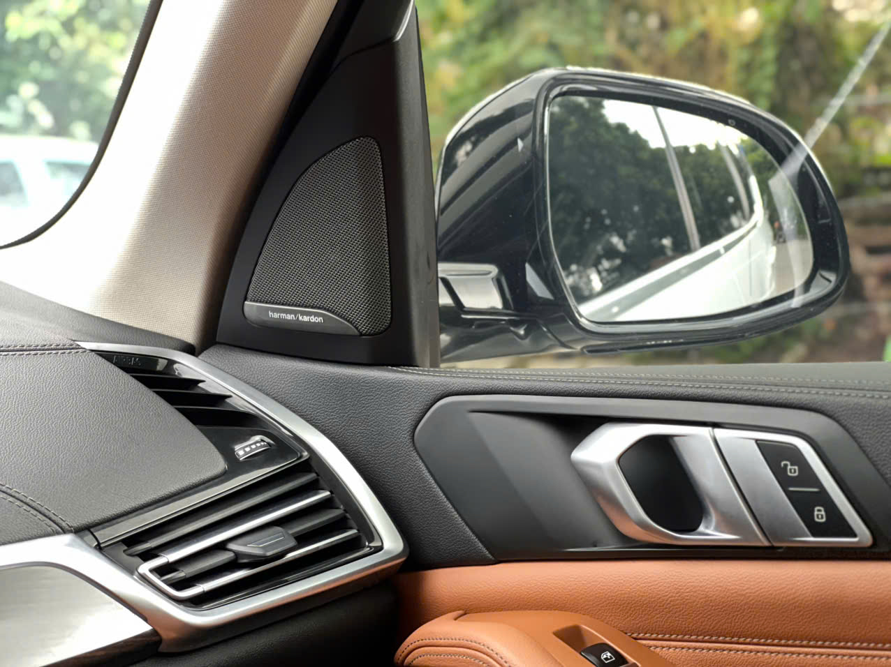 𝐁𝐌𝐖 𝐗𝟓 𝐗𝐝𝐫𝐢𝐯𝐞𝐫 𝟐𝟎𝟏𝟗 (𝐓𝐫𝐚̆́𝐧𝐠 | 𝐍𝐨̣̂𝐢 𝐭𝐡𝐚̂́𝐭 𝐧𝐚̂𝐮)