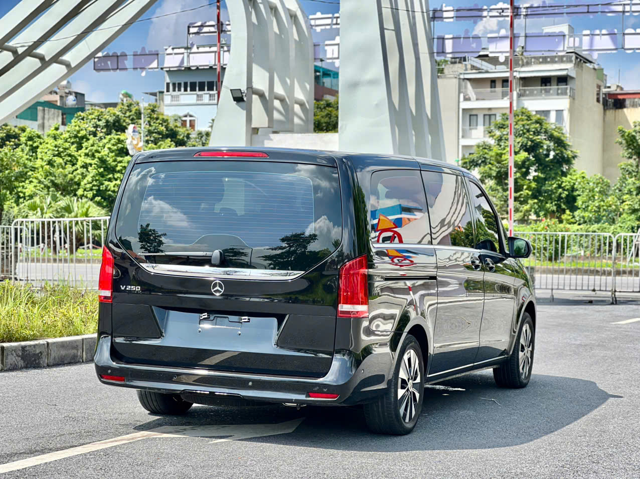 𝐌𝐞𝐫𝐜𝐞𝐝𝐞𝐬 𝐁𝐞𝐧𝐳 𝐕𝟐𝟓𝟎 𝐋𝐮𝐱𝐮𝐫𝐲 𝟐𝟎𝟐𝟏 (𝟕 𝐜𝐡𝐨̂̃ - 𝐂𝐨́ 𝐕𝐀𝐓)