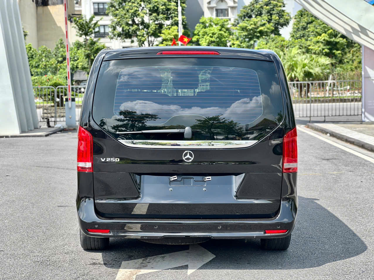 𝐌𝐞𝐫𝐜𝐞𝐝𝐞𝐬 𝐁𝐞𝐧𝐳 𝐕𝟐𝟓𝟎 𝐋𝐮𝐱𝐮𝐫𝐲 𝟐𝟎𝟐𝟏 (𝟕 𝐜𝐡𝐨̂̃ - 𝐂𝐨́ 𝐕𝐀𝐓)