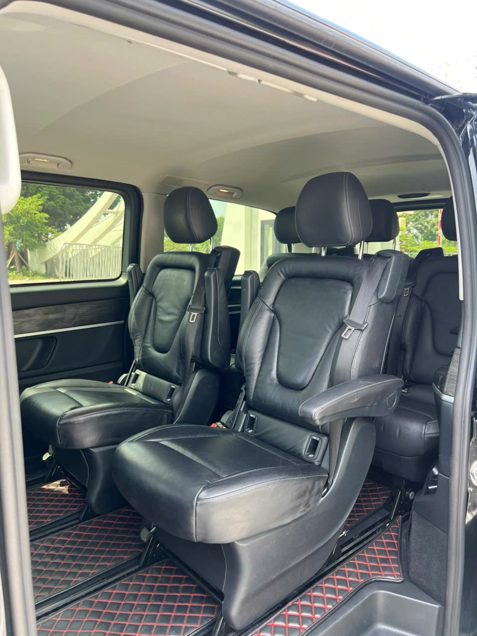 𝐌𝐞𝐫𝐜𝐞𝐝𝐞𝐬 𝐁𝐞𝐧𝐳 𝐕𝟐𝟓𝟎 𝐋𝐮𝐱𝐮𝐫𝐲 𝟐𝟎𝟐𝟏 (𝟕 𝐜𝐡𝐨̂̃ - 𝐂𝐨́ 𝐕𝐀𝐓)