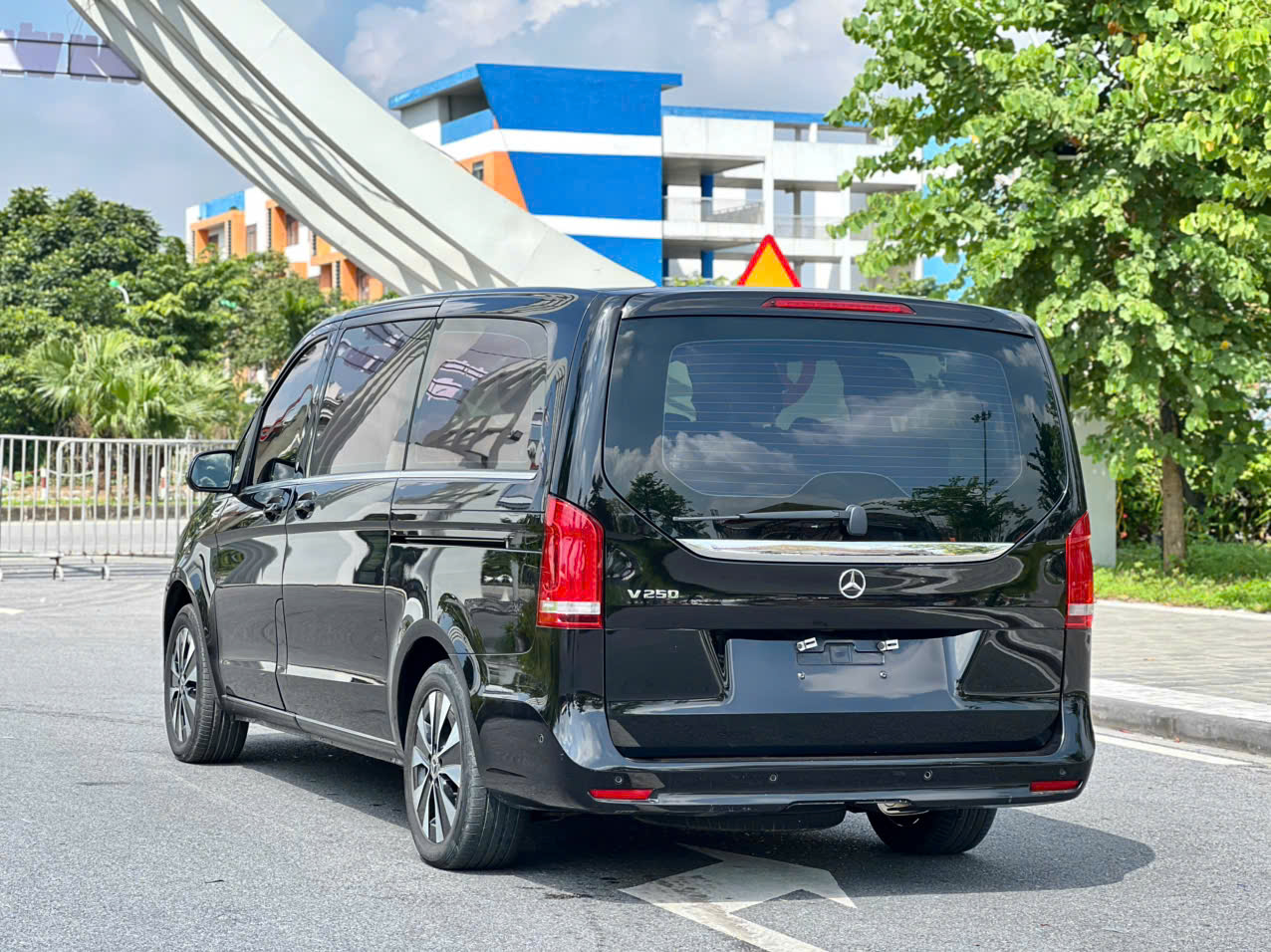 𝐌𝐞𝐫𝐜𝐞𝐝𝐞𝐬 𝐁𝐞𝐧𝐳 𝐕𝟐𝟓𝟎 𝐋𝐮𝐱𝐮𝐫𝐲 𝟐𝟎𝟐𝟏 (𝟕 𝐜𝐡𝐨̂̃ - 𝐂𝐨́ 𝐕𝐀𝐓)