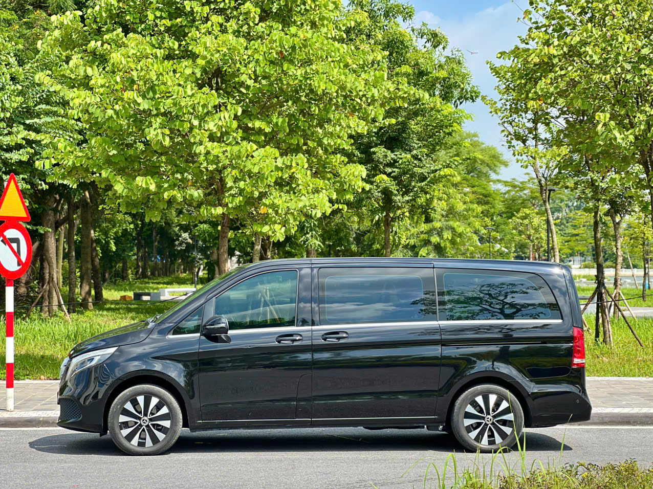 𝐌𝐞𝐫𝐜𝐞𝐝𝐞𝐬 𝐁𝐞𝐧𝐳 𝐕𝟐𝟓𝟎 𝐋𝐮𝐱𝐮𝐫𝐲 𝟐𝟎𝟐𝟏 (𝟕 𝐜𝐡𝐨̂̃ - 𝐂𝐨́ 𝐕𝐀𝐓)