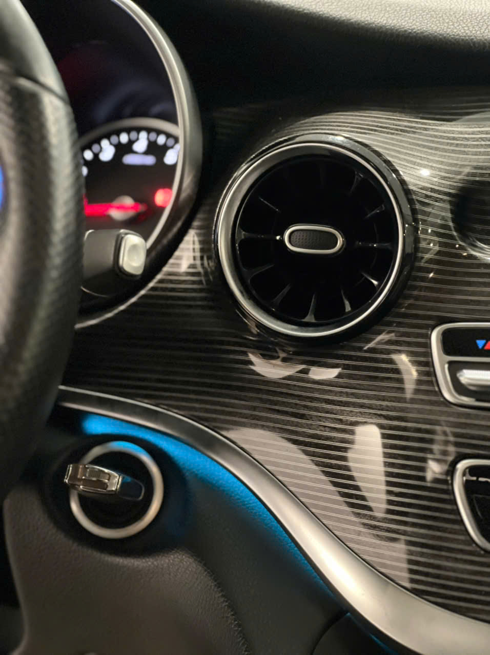 𝐌𝐞𝐫𝐜𝐞𝐝𝐞𝐬 𝐁𝐞𝐧𝐳 𝐕𝟐𝟓𝟎 𝐋𝐮𝐱𝐮𝐫𝐲 𝟐𝟎𝟐𝟏 (𝟕 𝐜𝐡𝐨̂̃ - 𝐂𝐨́ 𝐕𝐀𝐓)