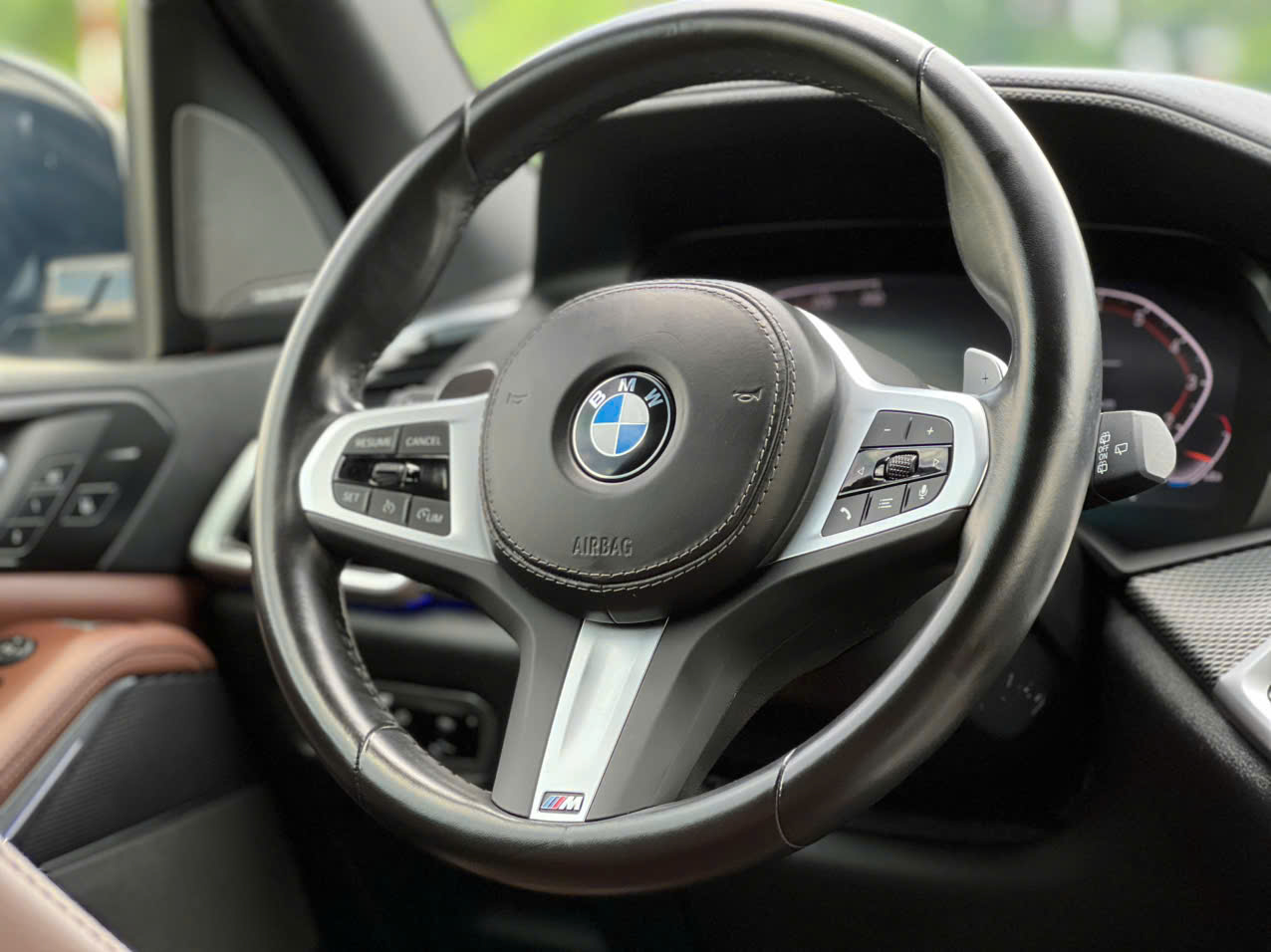 𝐁𝐌𝐖 𝐗𝟓 𝐱𝐃𝐫𝐢𝐯𝐞𝟒𝟎𝐢 𝐌-𝐒𝐩𝐨𝐫𝐭  𝟐𝟎𝟐𝟐 (Đ𝐞𝐧 | 𝐍𝐨̣̂𝐢 𝐭𝐡𝐚̂́𝐭 𝐧𝐚̂𝐮)