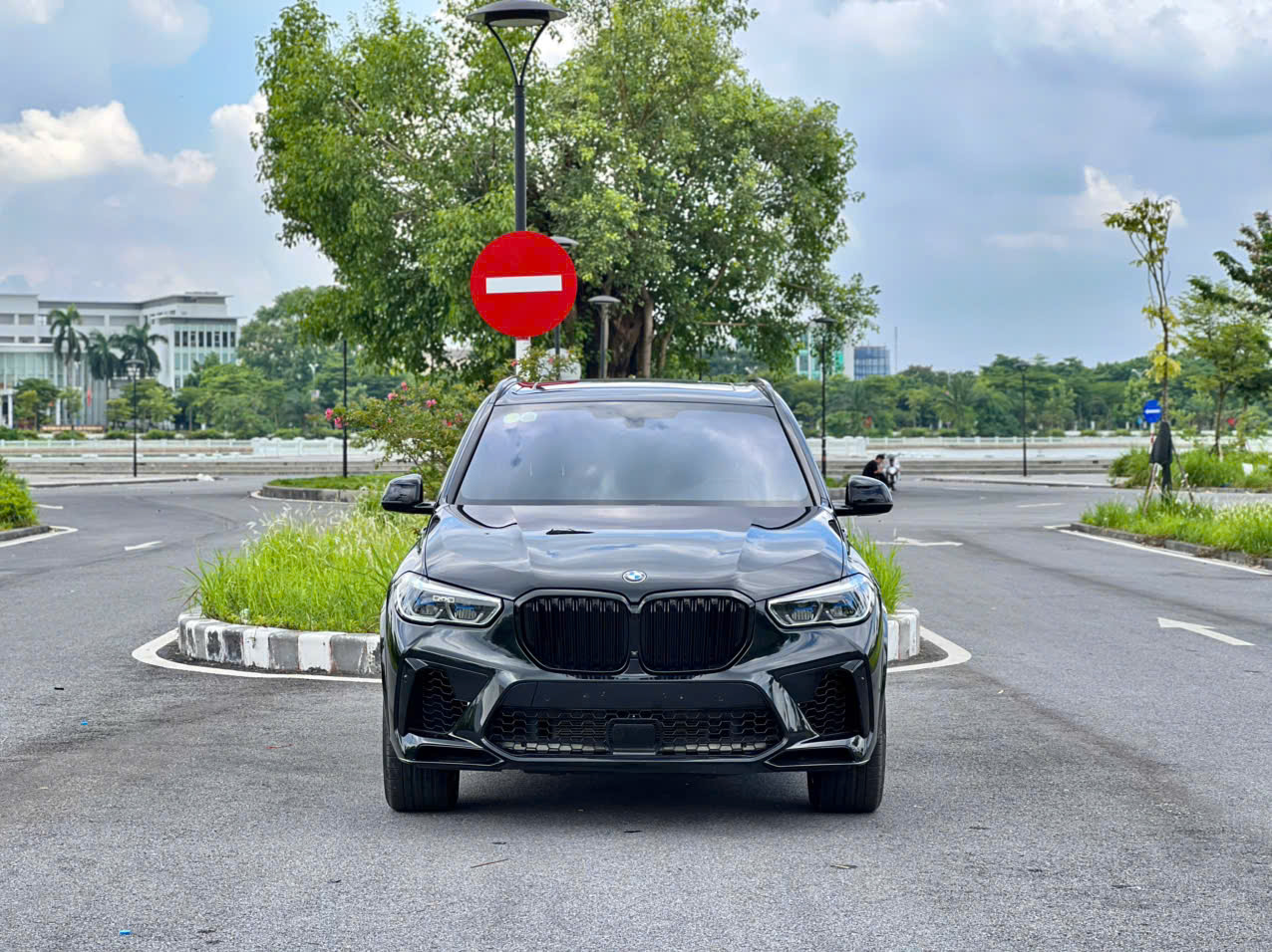 𝐁𝐌𝐖 𝐗𝟓 𝐱𝐃𝐫𝐢𝐯𝐞𝟒𝟎𝐢 𝐌-𝐒𝐩𝐨𝐫𝐭  𝟐𝟎𝟐𝟐 (Đ𝐞𝐧 | 𝐍𝐨̣̂𝐢 𝐭𝐡𝐚̂́𝐭 𝐧𝐚̂𝐮)