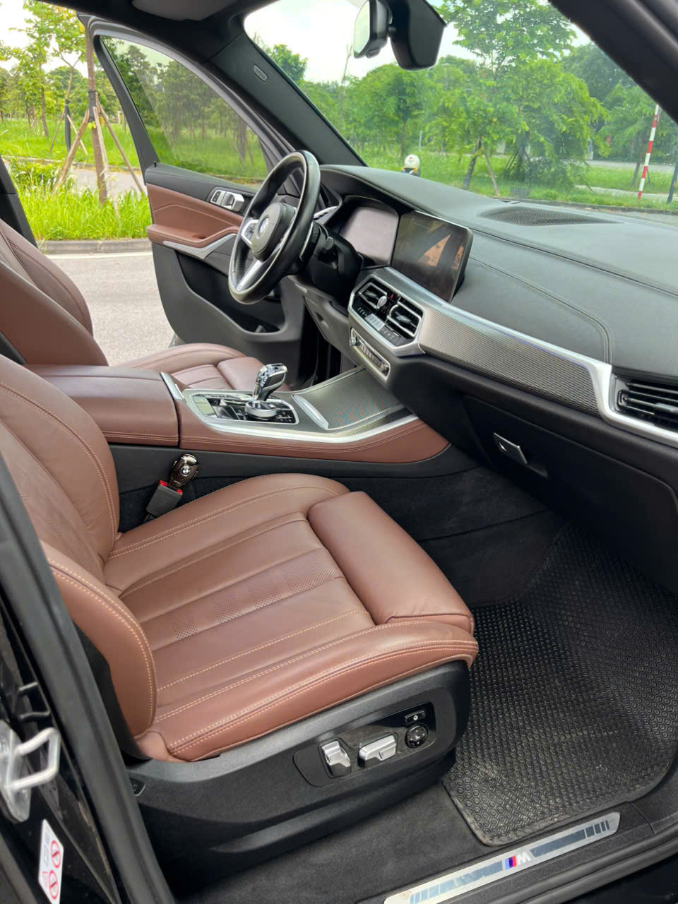 𝐁𝐌𝐖 𝐗𝟓 𝐱𝐃𝐫𝐢𝐯𝐞𝟒𝟎𝐢 𝐌-𝐒𝐩𝐨𝐫𝐭  𝟐𝟎𝟐𝟐 (Đ𝐞𝐧 | 𝐍𝐨̣̂𝐢 𝐭𝐡𝐚̂́𝐭 𝐧𝐚̂𝐮)