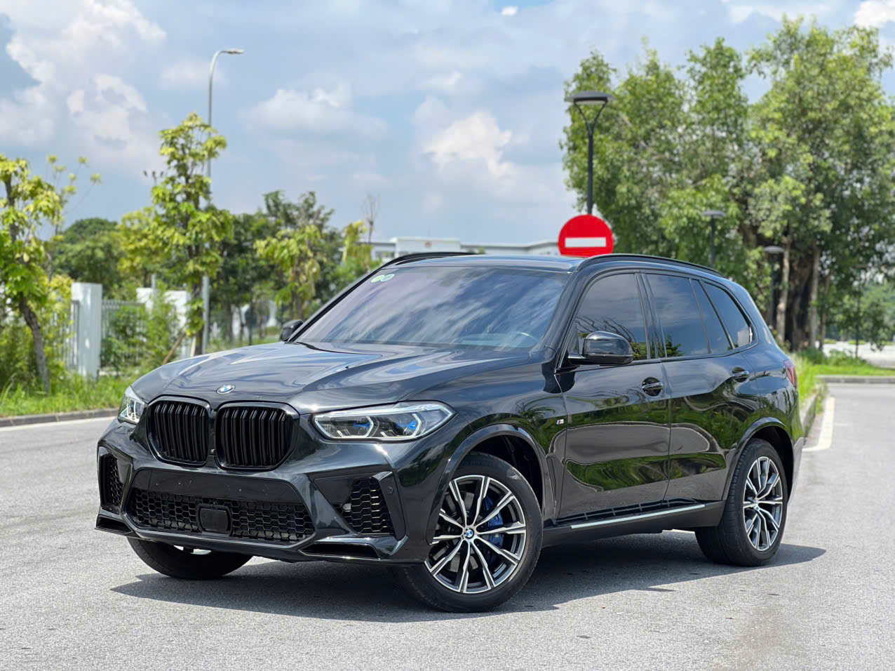 𝐁𝐌𝐖 𝐗𝟓 𝐱𝐃𝐫𝐢𝐯𝐞𝟒𝟎𝐢 𝐌-𝐒𝐩𝐨𝐫𝐭  𝟐𝟎𝟐𝟐 (Đ𝐞𝐧 | 𝐍𝐨̣̂𝐢 𝐭𝐡𝐚̂́𝐭 𝐧𝐚̂𝐮)