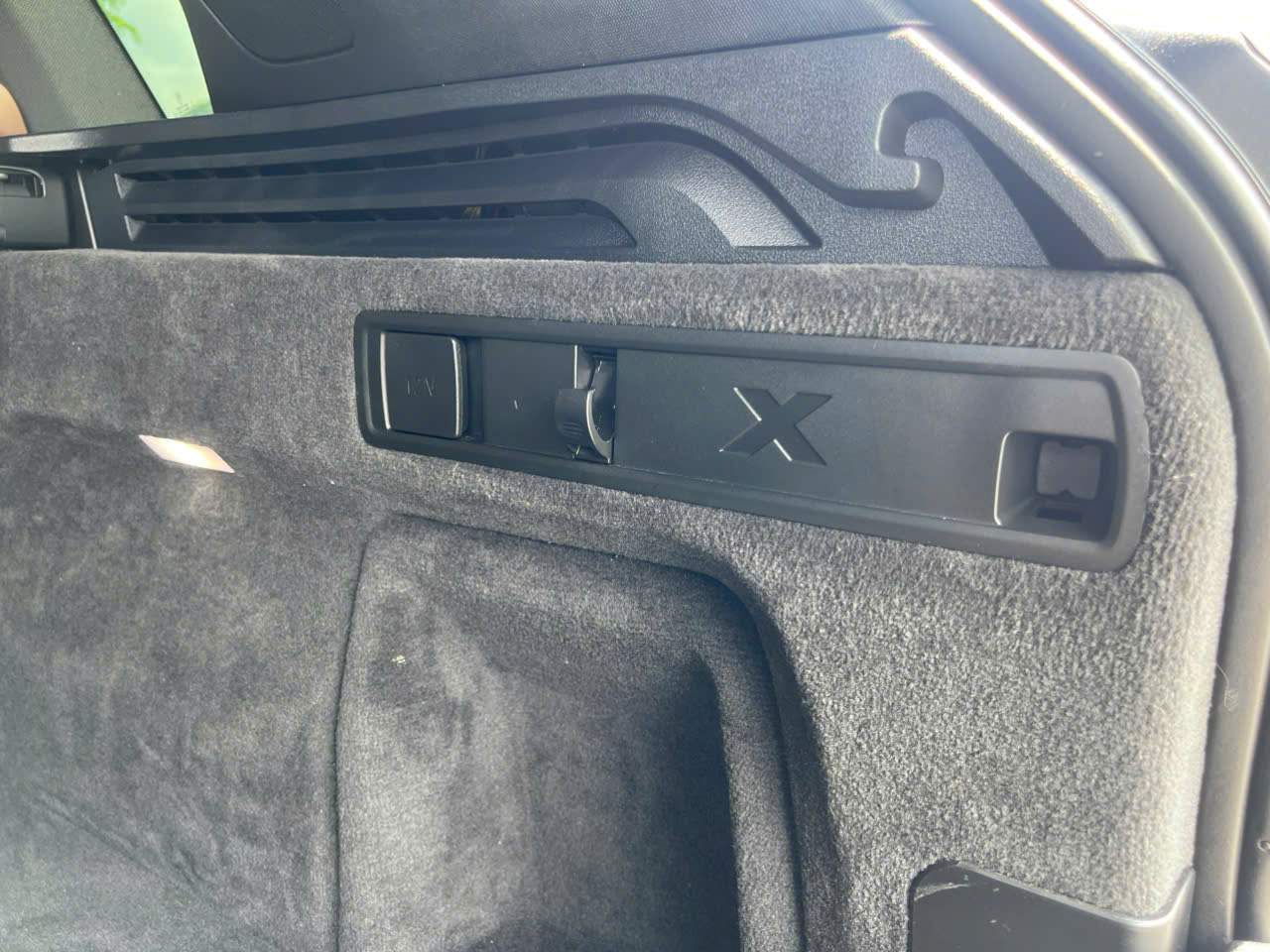 𝐁𝐌𝐖 𝐗𝟓 𝐱𝐃𝐫𝐢𝐯𝐞𝟒𝟎𝐢 𝐌-𝐒𝐩𝐨𝐫𝐭  𝟐𝟎𝟐𝟐 (Đ𝐞𝐧 | 𝐍𝐨̣̂𝐢 𝐭𝐡𝐚̂́𝐭 𝐧𝐚̂𝐮)