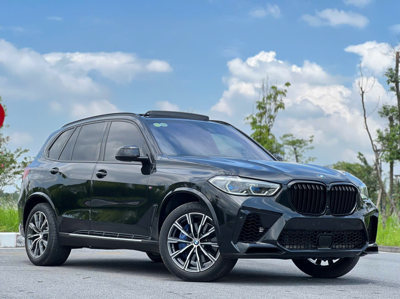 𝐁𝐌𝐖 𝐗𝟓 𝐱𝐃𝐫𝐢𝐯𝐞𝟒𝟎𝐢 𝐌-𝐒𝐩𝐨𝐫𝐭  𝟐𝟎𝟐𝟐 (Đ𝐞𝐧 | 𝐍𝐨̣̂𝐢 𝐭𝐡𝐚̂́𝐭 𝐧𝐚̂𝐮)