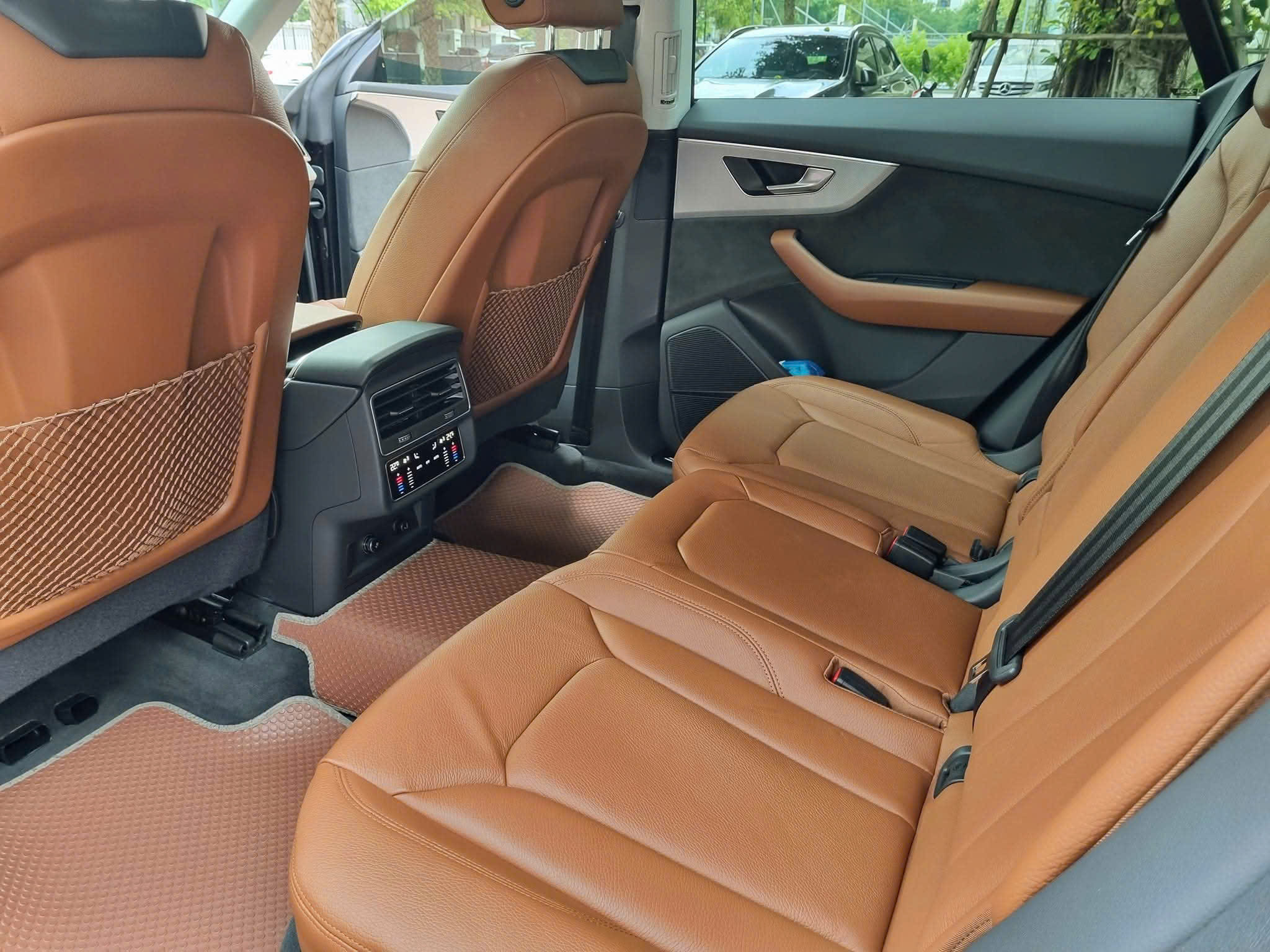 𝐀𝐮𝐝𝐢 𝐐𝟖 𝐒𝐥𝐢𝐧𝐞 𝟐𝟎𝟐𝟏 (Đ𝐞𝐧 | 𝐍𝐨̣̂𝐢 𝐭𝐡𝐚̂́𝐭 𝐧𝐚̂𝐮)