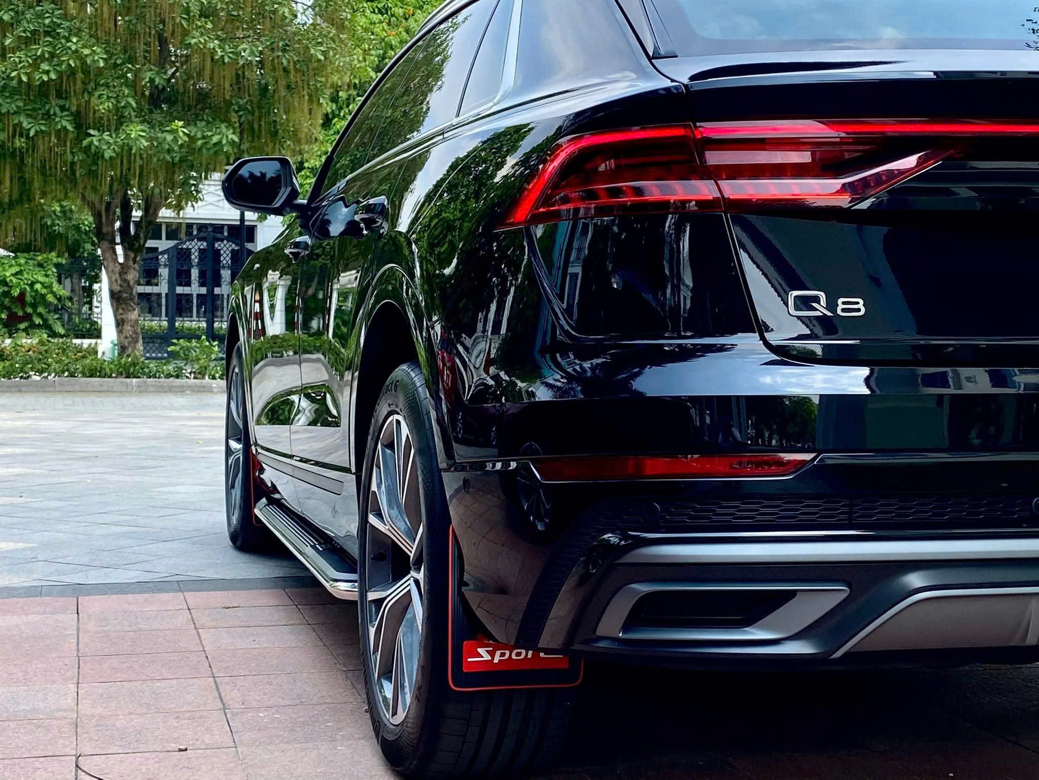 𝐀𝐮𝐝𝐢 𝐐𝟖 𝐒𝐥𝐢𝐧𝐞 𝟐𝟎𝟐𝟏 (Đ𝐞𝐧 | 𝐍𝐨̣̂𝐢 𝐭𝐡𝐚̂́𝐭 𝐧𝐚̂𝐮)