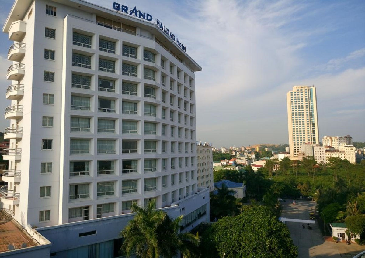 KHÁCH SẠN GRAND HẠ LONG
