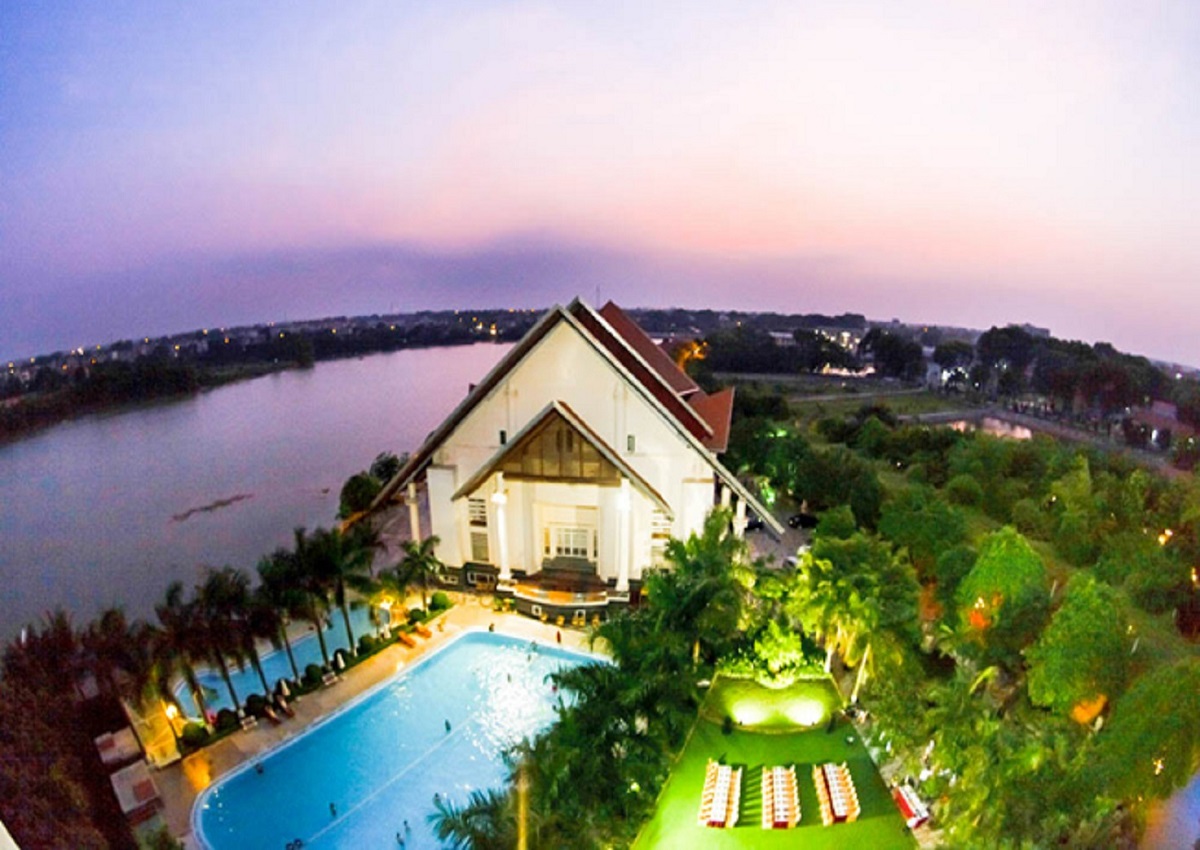 SÔNG HỒNG THỦ ĐÔ RESORT