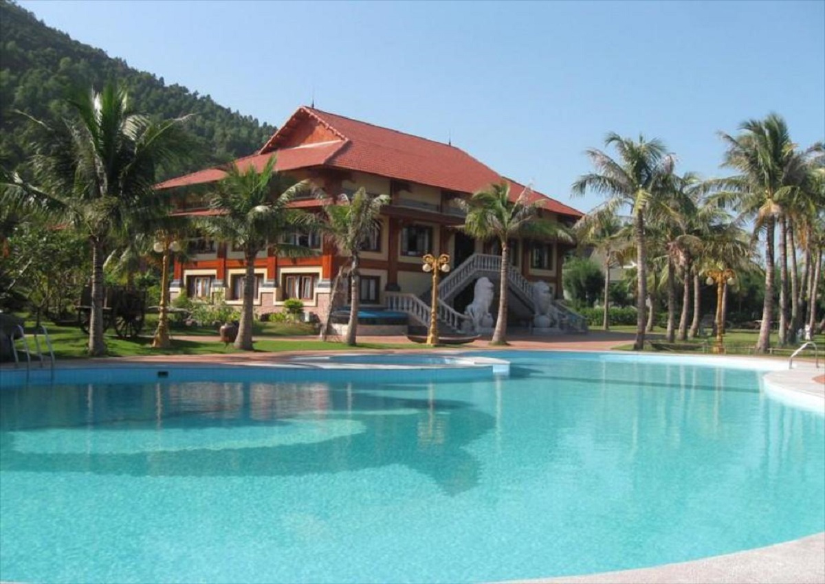 BÃI LỮ RESORT NGHỆ AN
