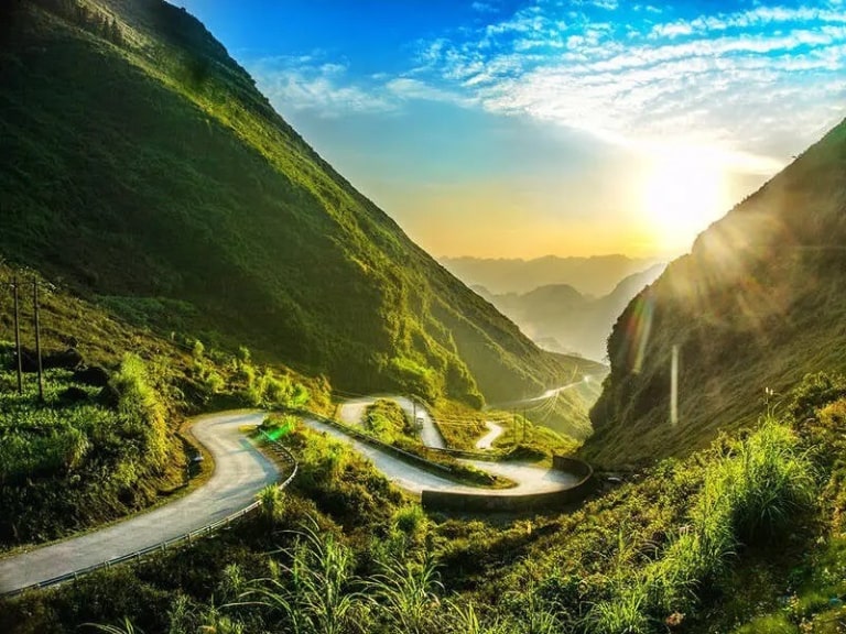 HÀ NỘI – QUẢN BẠ – PHỐ CÁO – LÔ LÔ CHẢI – MÃ PÌ LÈNG – SÔNG NHO QUẾ