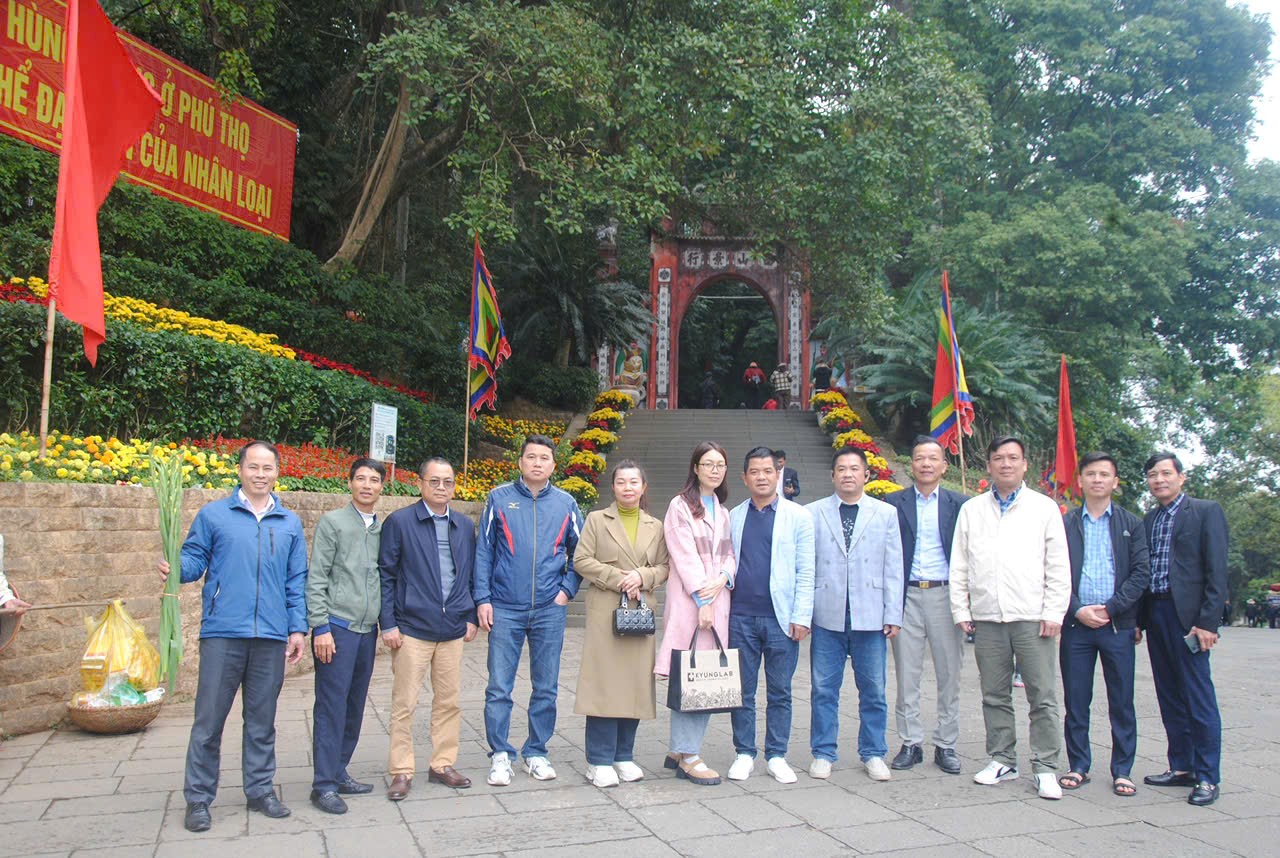 HÀNH TRÌNH ĐI LỄ ĐẦU NĂM 2025 CỦA CÔNG TY CỔ PHẦN TẬP ĐOÀN ANH PHÁT INTECHCO TẠI KHU DI TÍCH LỊCH SỬ ĐỀN HÙNG