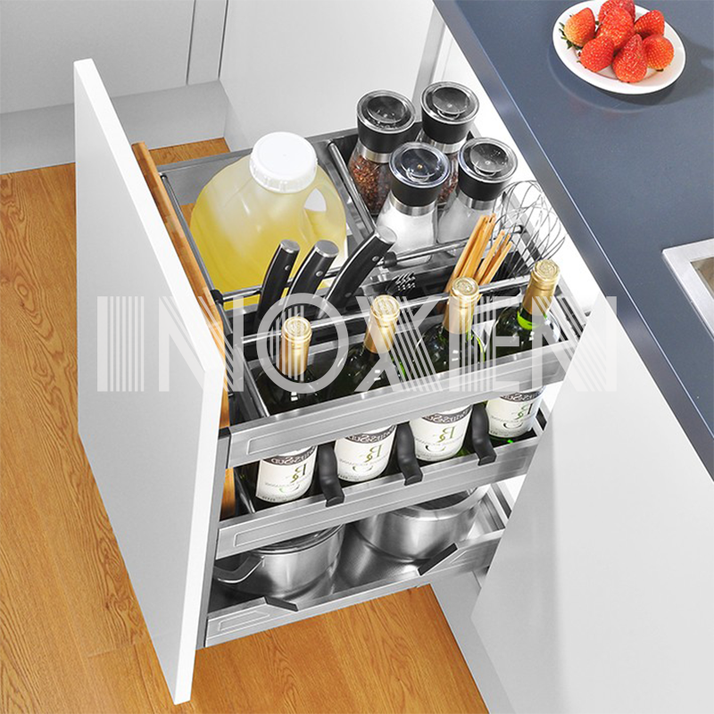 Cách Bố Trí Ánh Sáng và Màu Sắc Trong Bếp Để Tạo Cảm Giác Rộng Rãi, Sang Trọng