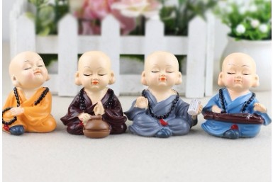 Phụ kiện trang trí mặt Taplo ô tô