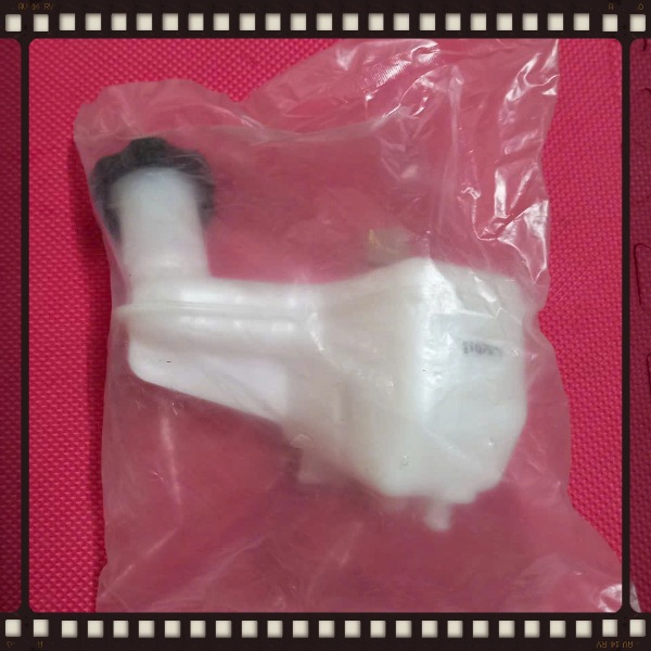 Bình dầu phanh Kia Morning/Picanto 2011-2017 | 585111Y000