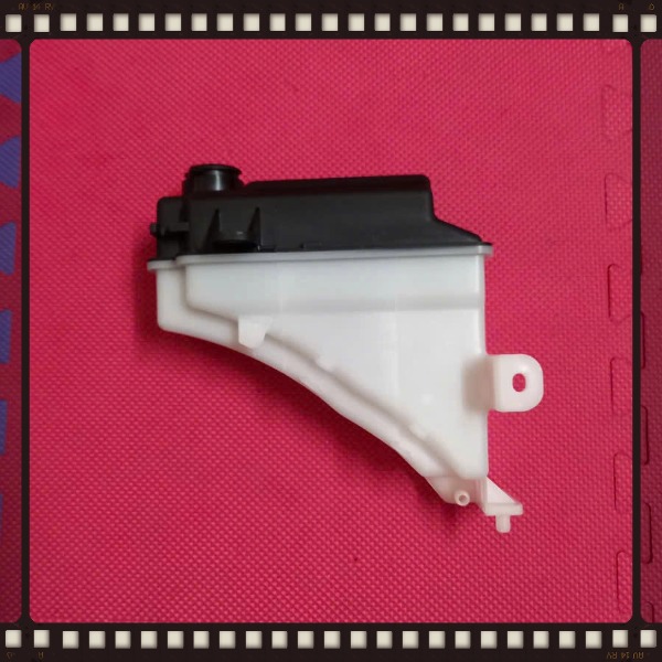 Bình nước phụ HYUNDAI CLICK, GETZ 2002-2011 Mã 254311C000